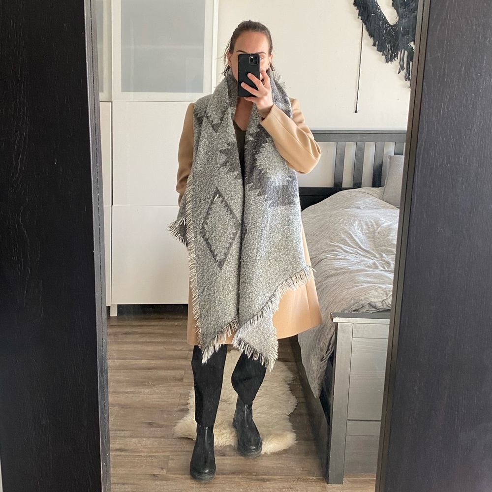 Chunky Grey Scarf/Wrap